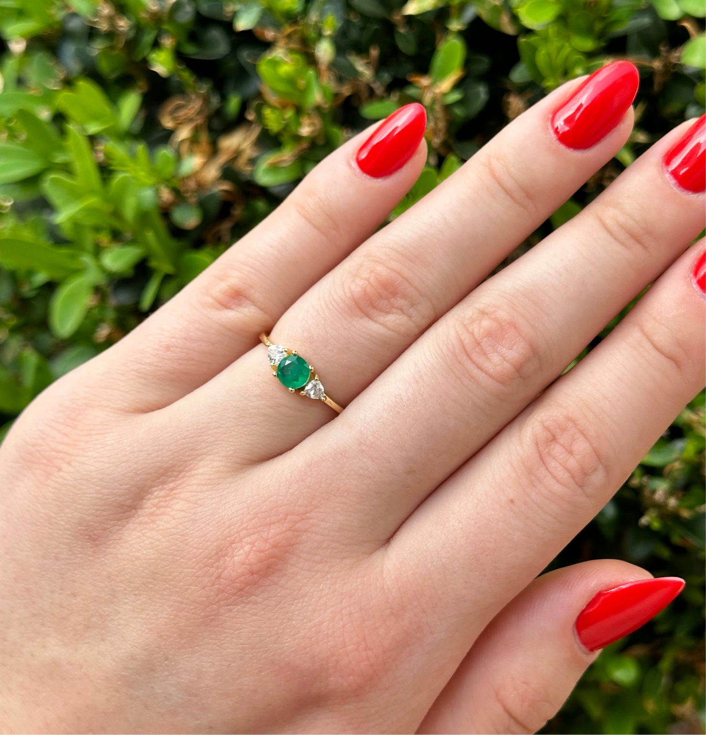 Liz Oval Emerald Ring